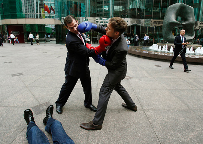 24 horus in pictures:  Hedge Fund Fight Nite white collar charity boxing event