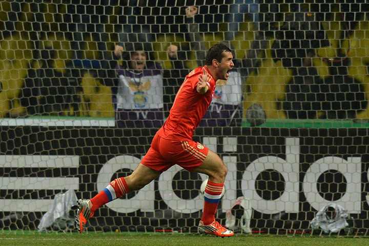 WCQ: Aleksandr Kerzhakov celebrates