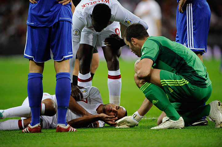 Tom England 2: Walcott injured