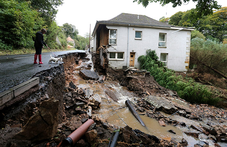 24 hours: Autumn weather Oct 12