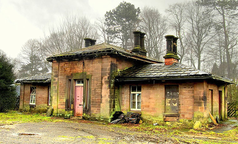 Victorian buildings: Derbyshire, Wingfield Station