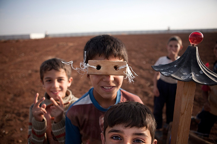 FTA: Maysun: Syrian refugee children play