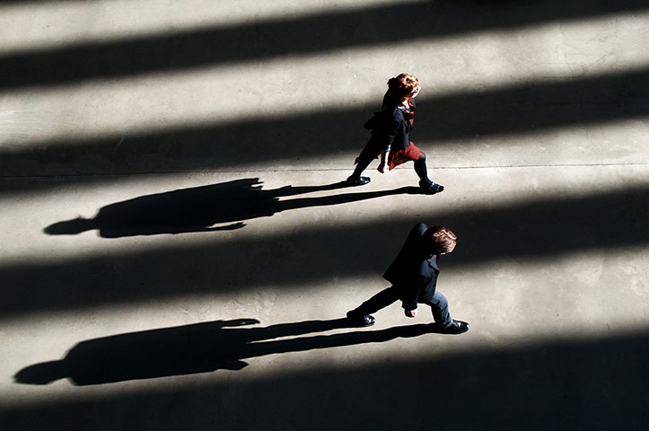 Your Picture: Rhythm: Two people walking in step at Tate Modern