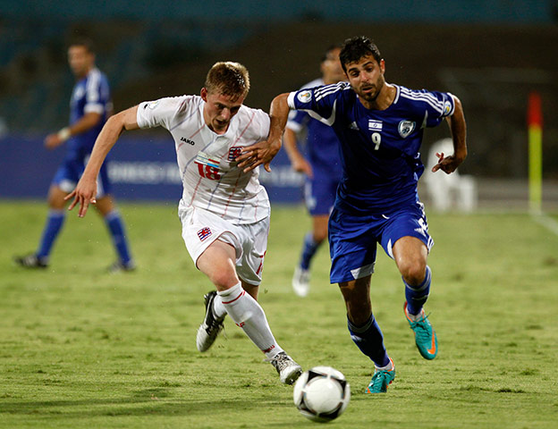 Tuesday WCQ: Luxembourg's Jans fights for the ball with Israel's Ben Basat