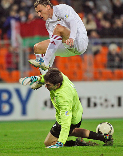 Tuesday WCQ: Nukri Revishvili, Vitali Rodionov