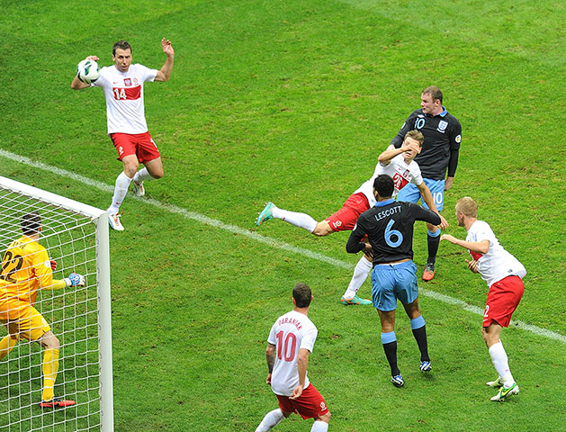 Poland v England: Rooney scores