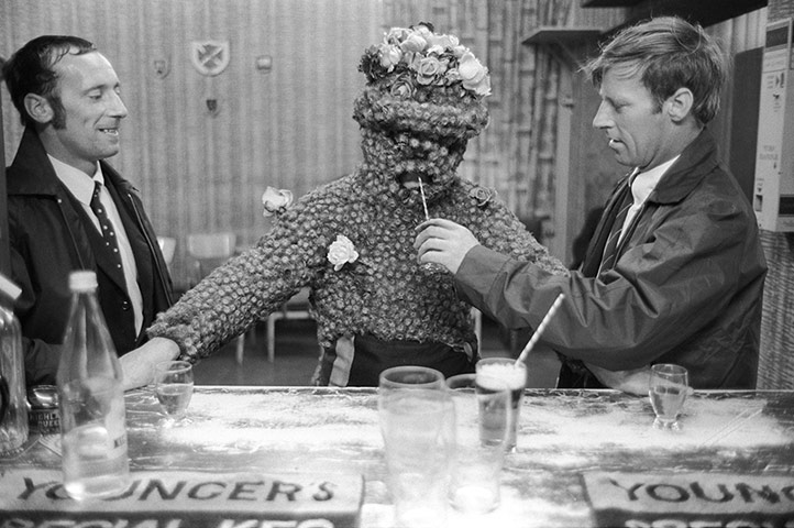 Exhibitionist2010: The Burry Man