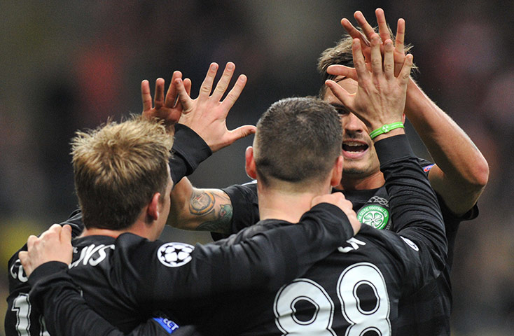 footy3: Celtic's Kris Commons (L) and Gary Hoope