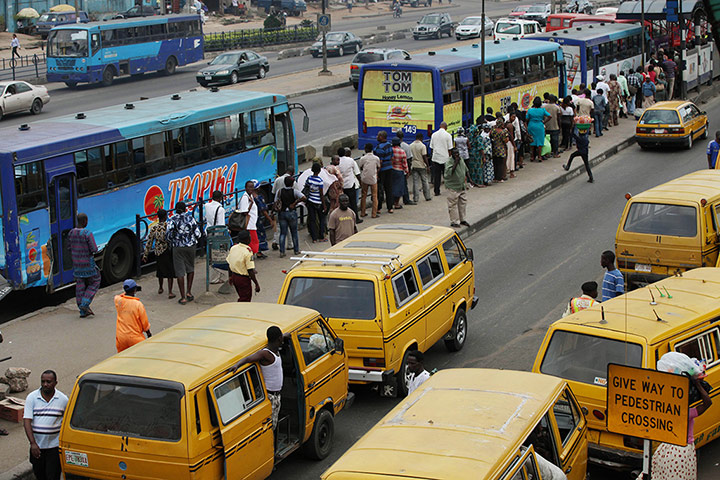 Lagos traffic: go slow traffic jams