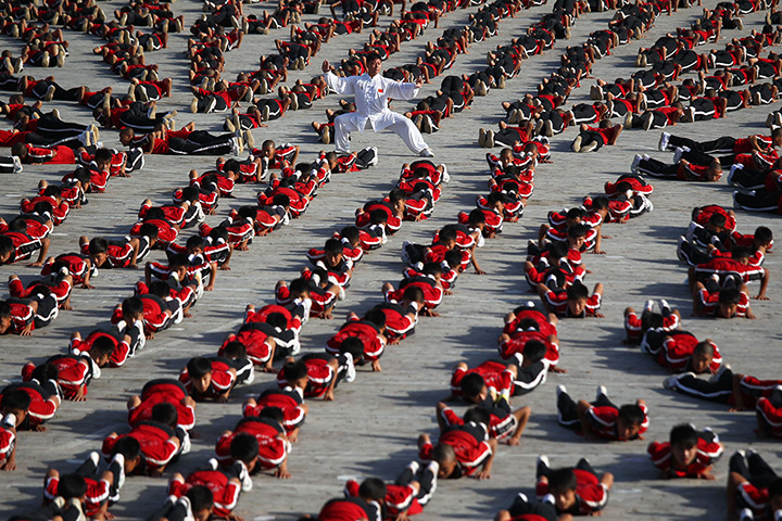 24 hours in pictures: 9th Zhengzhou International Shaolin Wushu Festival