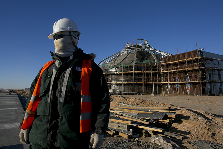 FTA: Paula Bronstein: Work continues on a new airport