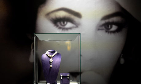 Elizabeth Taylor's jewellery on display