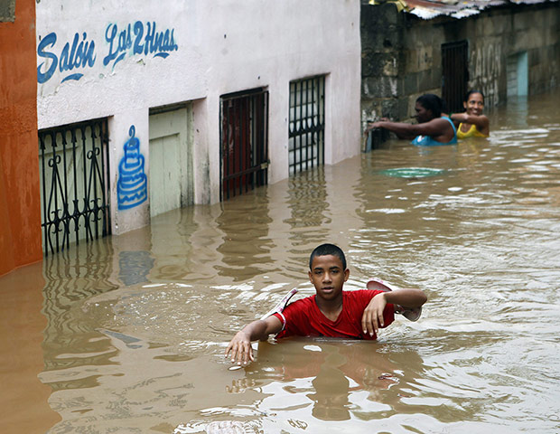 24 hours: Hurricane 'Sandy' Affects Dominican Republic