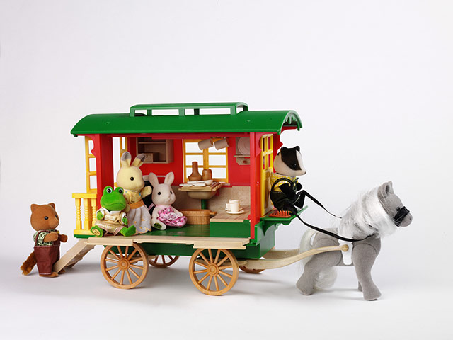Modern British Childhood: Sylvanian families 1985