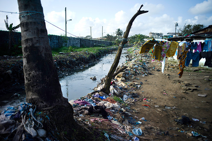 Liberia: Raw sewage is swept in by the rising tide