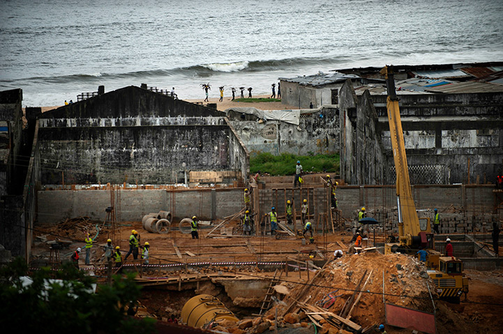 Liberia: Construction takes place outside the West Point slum area of Monrovia 