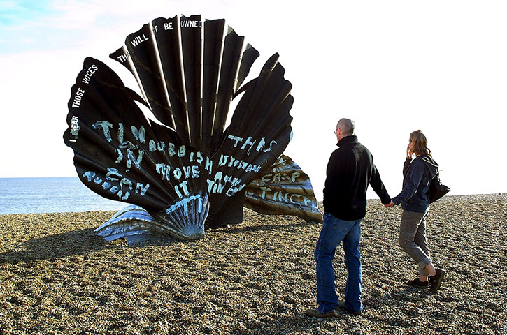 Defaced art: Maggi Hambling's Scallop sculpture