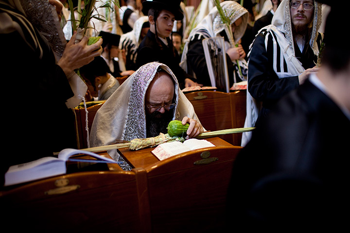 24 hours in pictures: Seventh day of Sukkot in Jerusalem