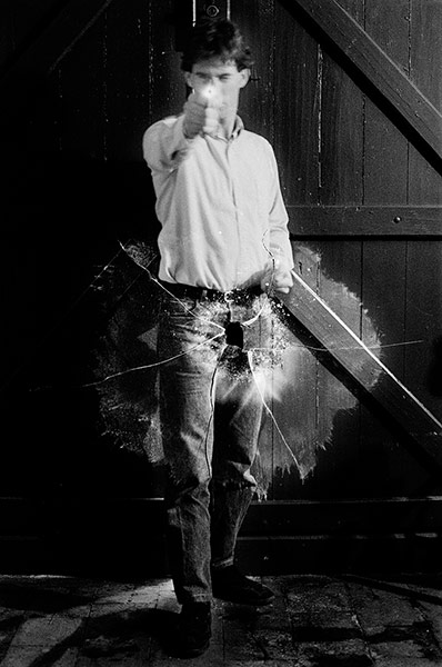 Shoot! : Shot into the camera, by Jean-François Lecourt 