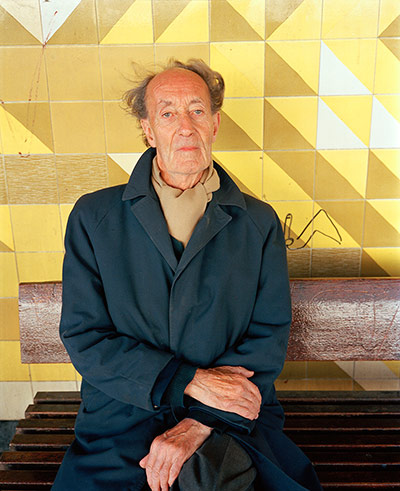 Tom Wood : Old Man on bench by Tom Wood