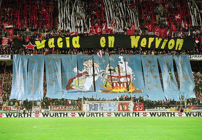 Tifo: Sevilla fans