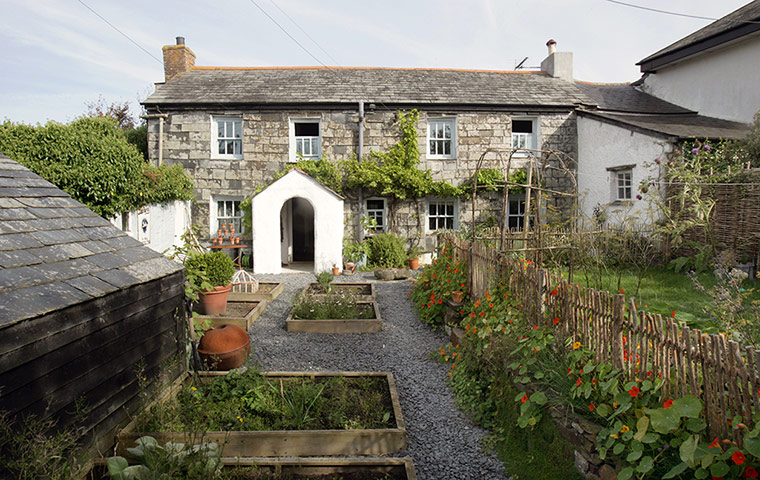 Homes: Recycled: Exterior of house in Bude