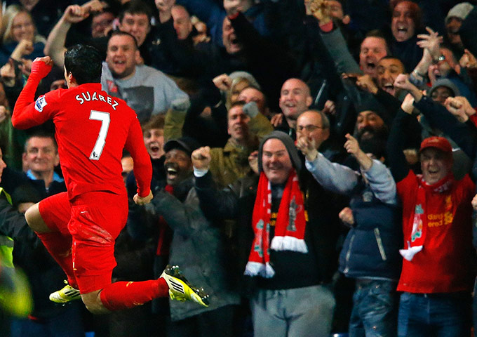 sporty8: Suarez of Liverpool celebrates