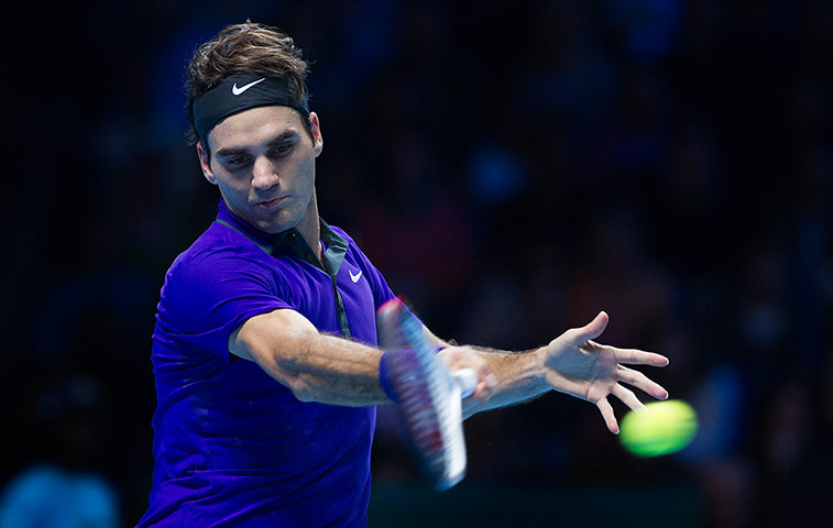 Murray v Federer: Federer forehand