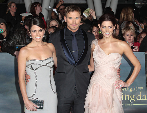 The Twilight premiere : Nikki Reed, Kellan Lutz, and Ashley Greene