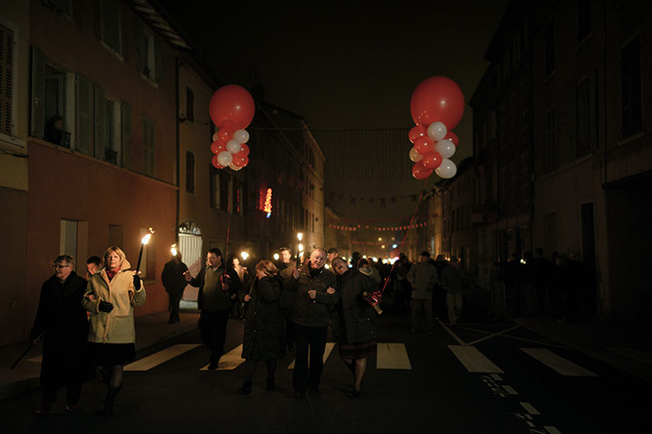 Beaujolais Nouveau: People celebrate in Beaujeu's streets