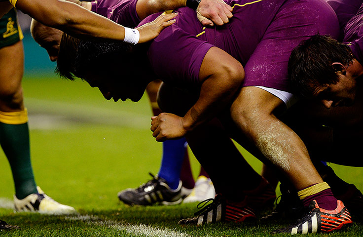 eng v australia: Mako Vunipola packing down in the front row of the English scrum