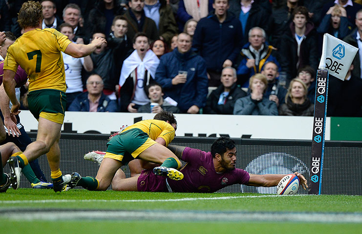 eng v australia: Man Tuilagi scores his try just before half-time