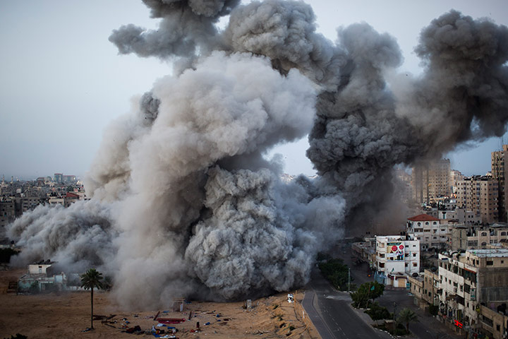 Gaza: Smoke rises after an Israeli forces strike in Gaza City