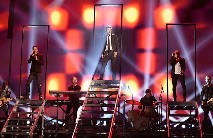 American Music Awards: The Wanted perform at the American Music Awards