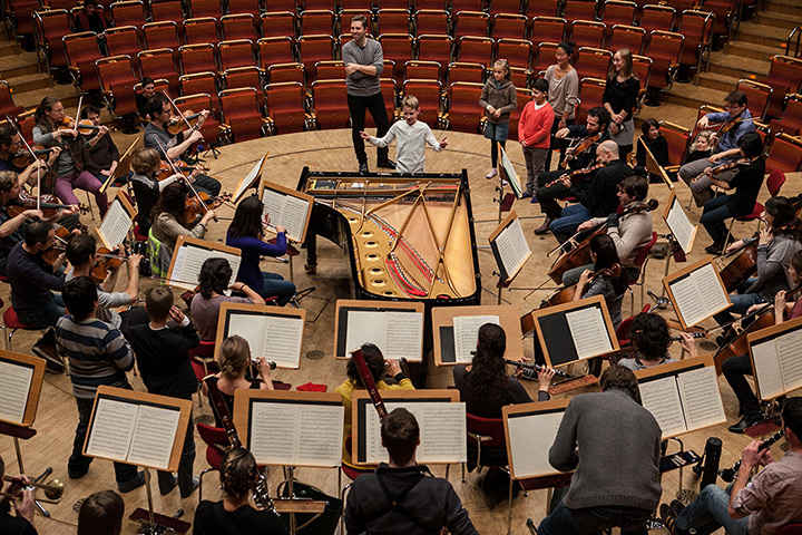 deaf  music workshop: Leif Ove Andsnes music workshop for deaf children
