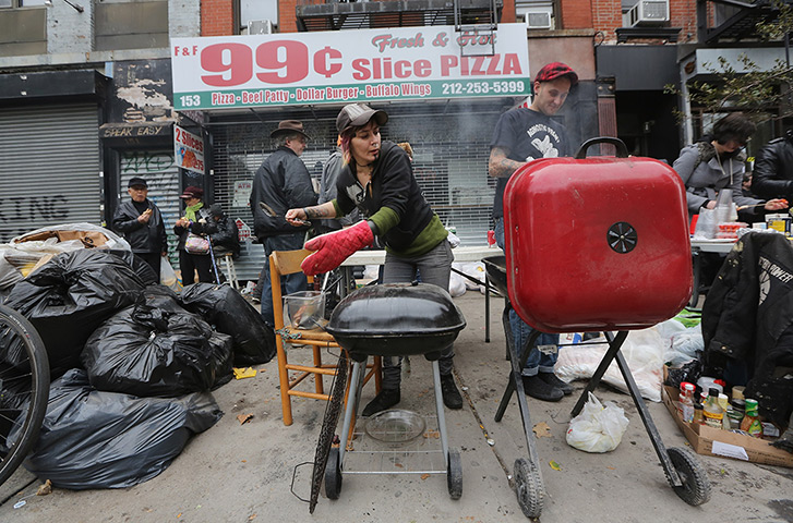 Superstorm sandy supplies: Nico DeGallo cooks food to be be distributed for free