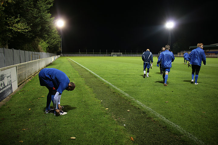 Met Police Football Team: Booting up