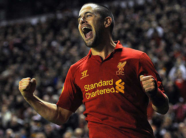 footy8: Liverpool's English forward Joe Cole cel