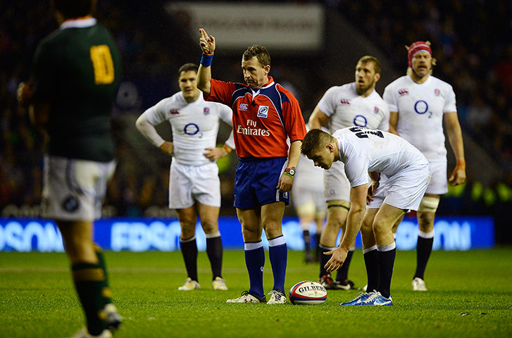 rugbo: England penalty kick 