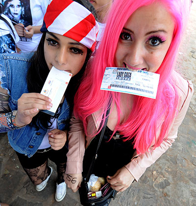 Lady Gaga fans : Lady Gaga Paraguayan fans 