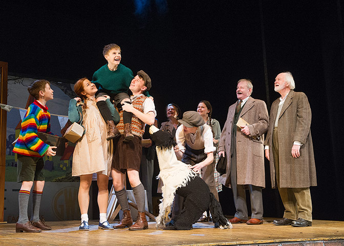 Week on stage: Goodnight Mister Tom at the Phoenix Theatre