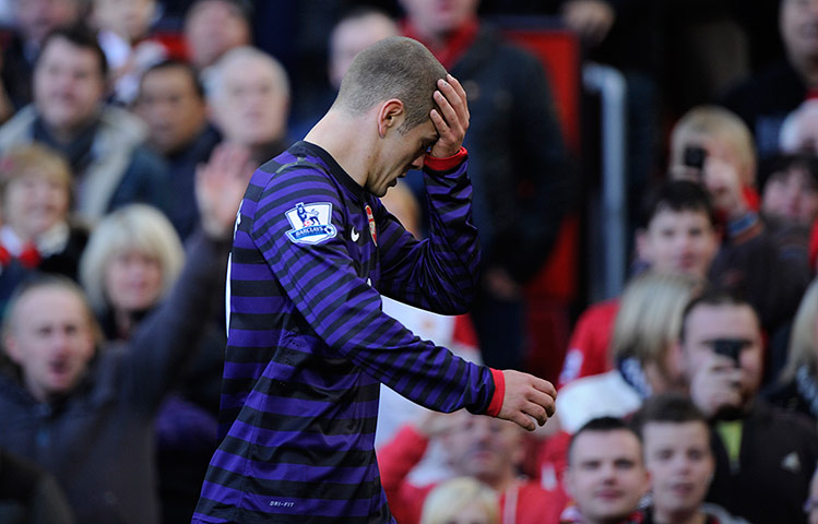 Man Utd v Arsenal: Jack Wilshere is sent off