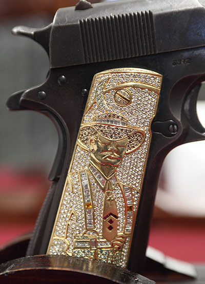 Mexico drug wars gallery: A gun seized by the Mexican army