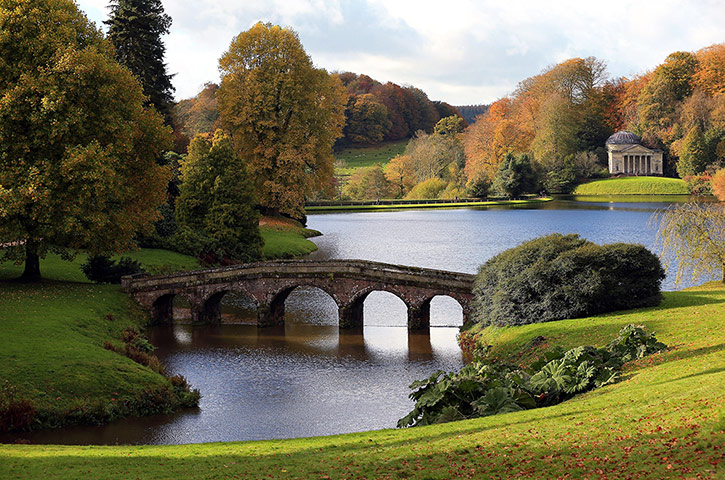 UK weather: The Countryside Displays Its Autumn Colours