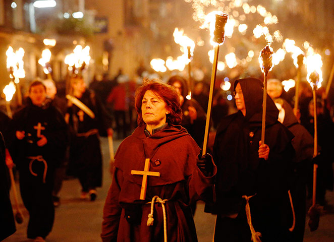 Bonfire parade in Lewes: Bonfire procession in Lewes