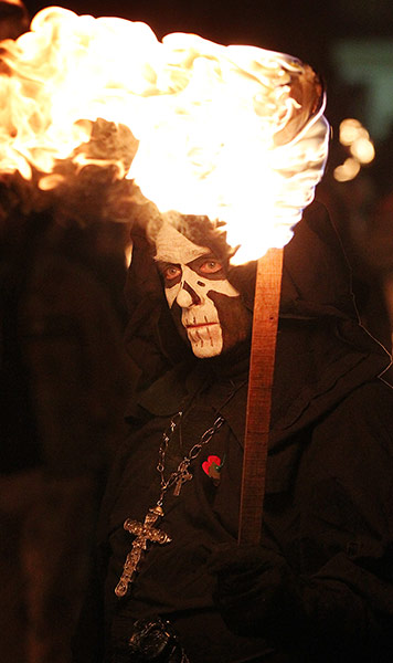 Bonfire parade in Lewes: Bonfire procession in Lewes