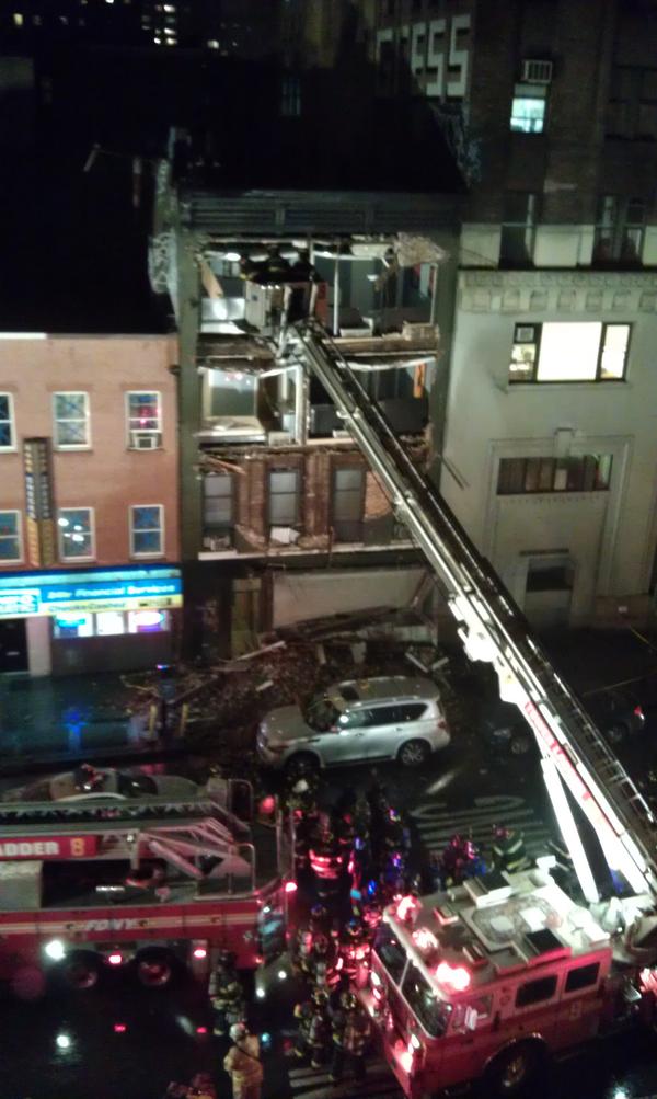 Partial building collapse, Manhattan