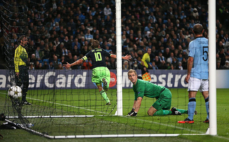 Tuesday CL action: Siem de Jong scores