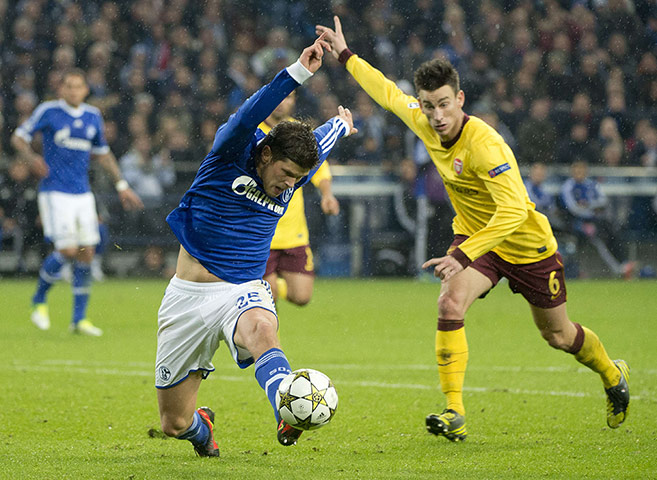 Tuesday CL action: Schalke's Dutch striker Klaas-Jan Huntelaar