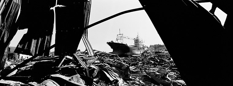 World Press Awards: Tsunami aftermath by Paolo Pellegrin